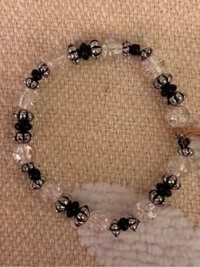 Crystal and Black Bead Stretch Bracelet